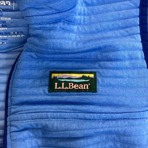 LL Bean Small Woman’s Blue Vest ID# 513118 Pockets Performance - Picture 4 of 7